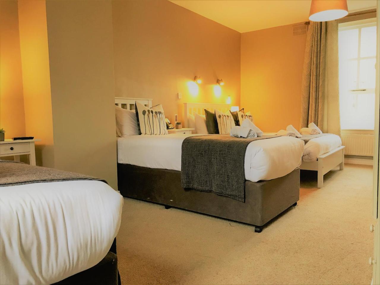 The Townhouse Bed & Breakfast Kilkenny Exterior photo